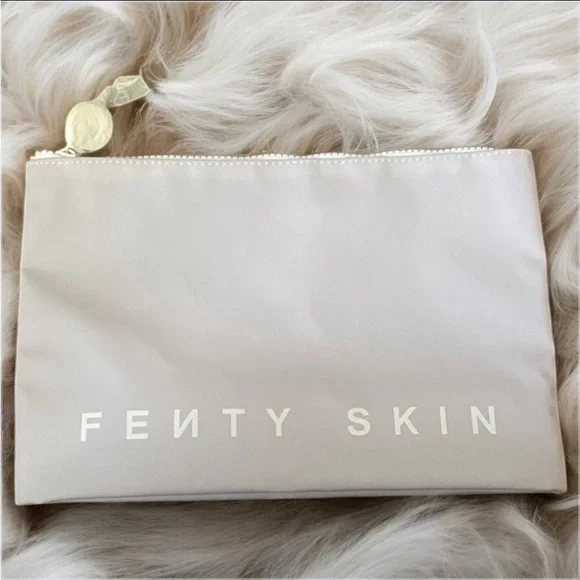 Fenty Lavender Cosmetic Bag bundle NIP - Picture 3 of 10